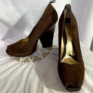 Zinc 5" heel Brown suede open toe Size